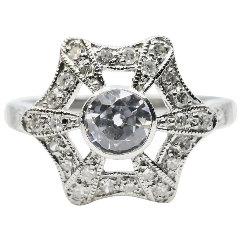 Art Deco 0.87ctw Diamond Engagement Ring in Platinum