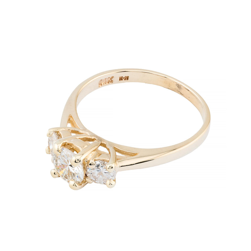 Classic 1.00ctw Diamond Three Stone Engagement Ring in 14 Karat Yellow Gold