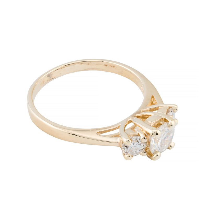 Classic 1.00ctw Diamond Three Stone Engagement Ring in 14 Karat Yellow Gold