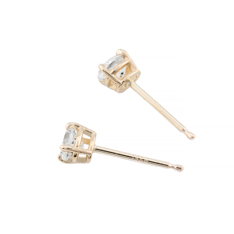 Oval Cut Diamond 0.40ctw Stud Earrings in 14K Yellow Gold