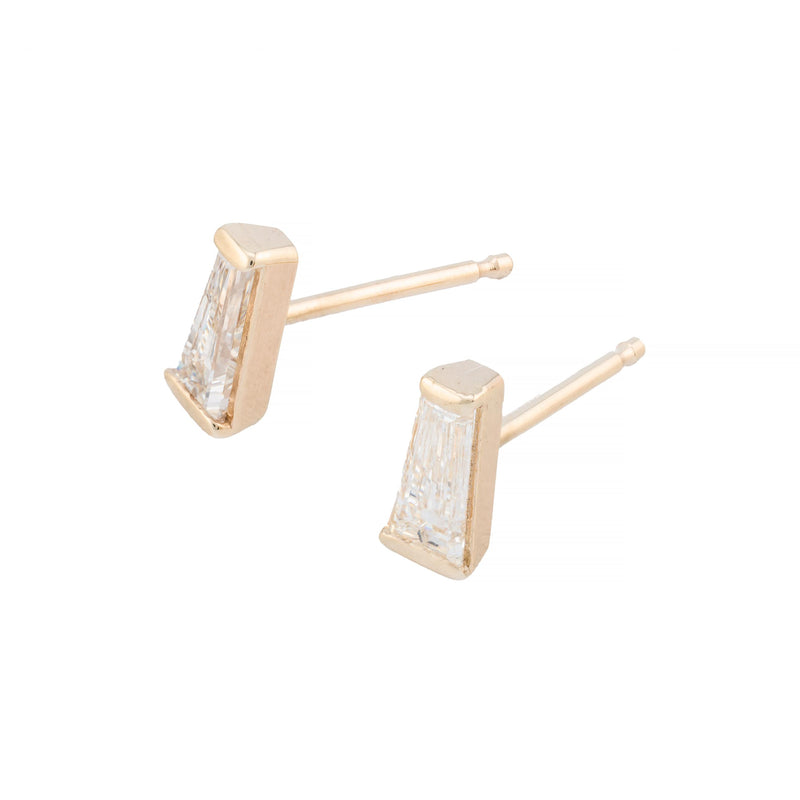 Tapered Baguette Diamond Stud Earrings in 14 Karat Yellow Gold